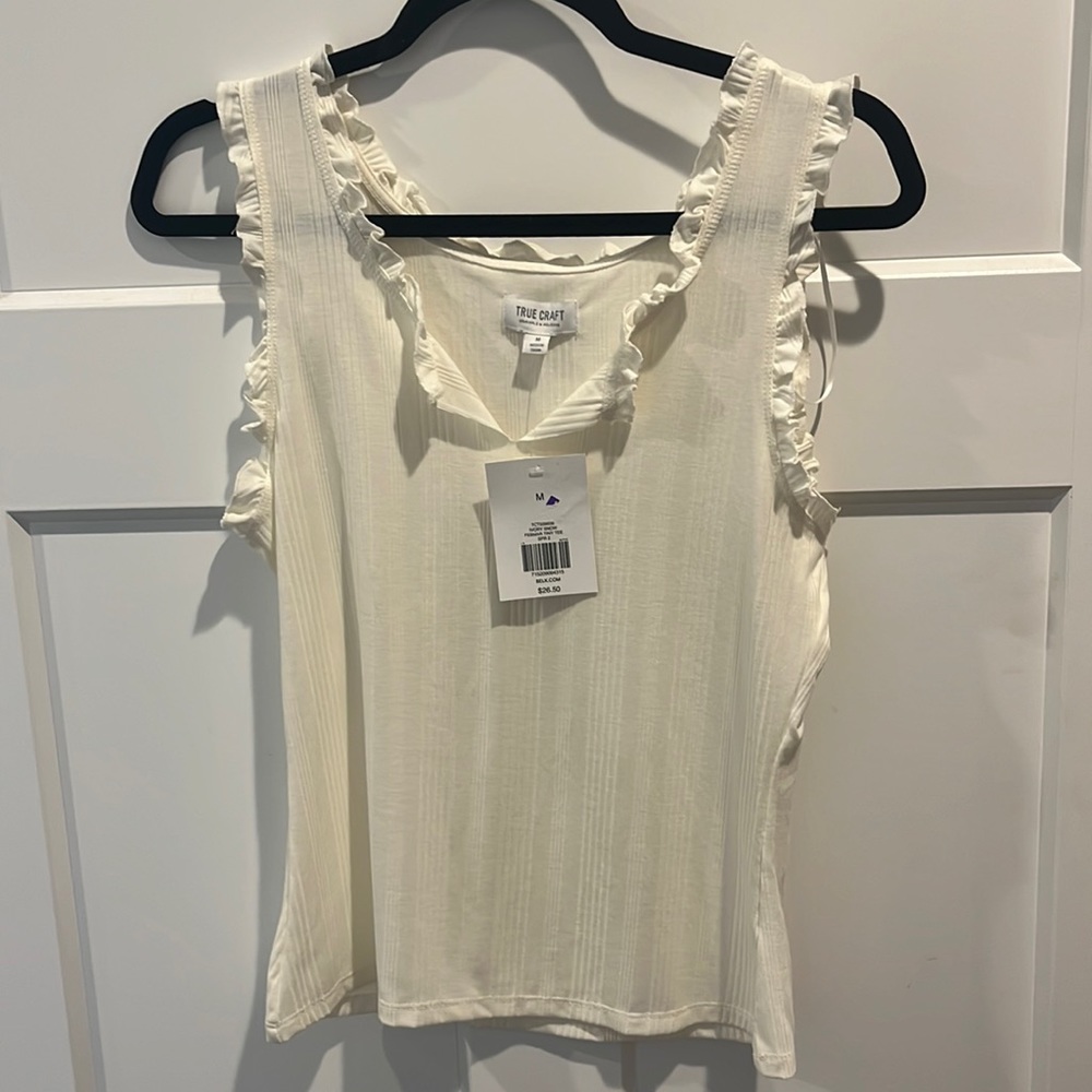True craft, tiny tee, in ivory snow.